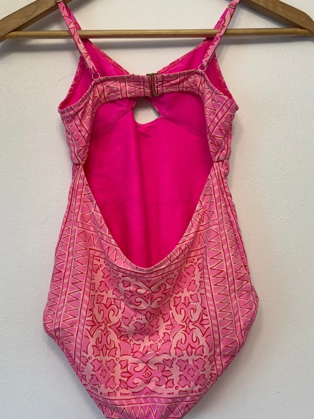 Vineyard Vines Kids Neon Pink Tie Front One-Piece Swimsuit Size M(10-12)